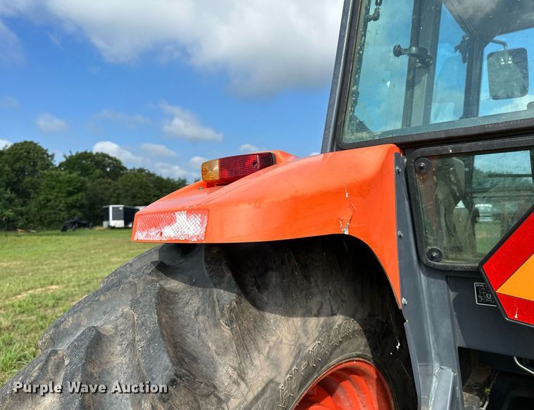 image for item OC9006 2014 Kubota M108S  MFWD tractor