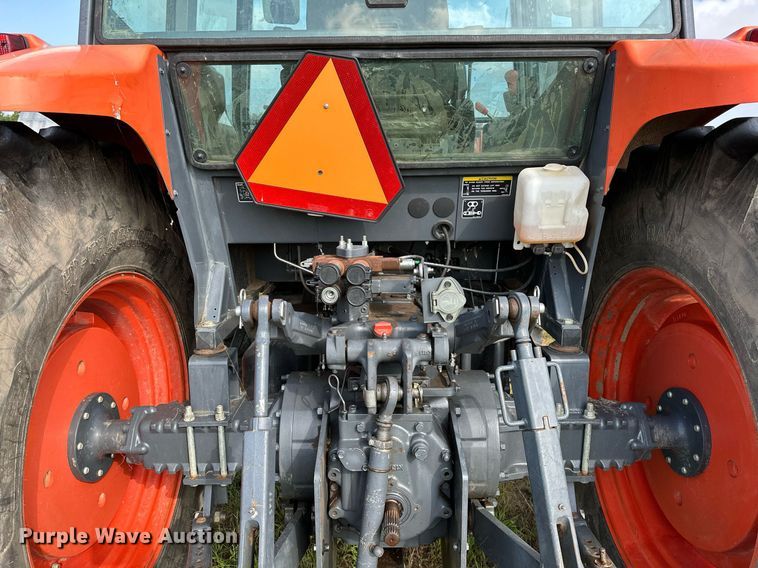 image for item OC9006 2014 Kubota M108S  MFWD tractor