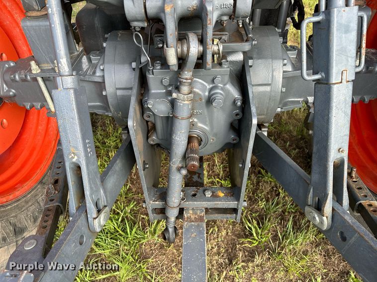 image for item OC9006 2014 Kubota M108S  MFWD tractor