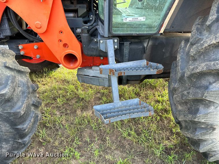 image for item OC9006 2014 Kubota M108S  MFWD tractor