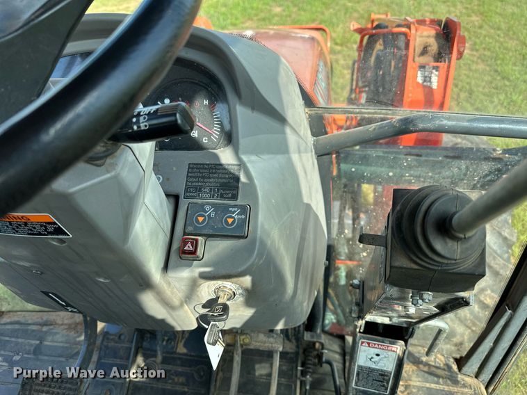 image for item OC9006 2014 Kubota M108S  MFWD tractor