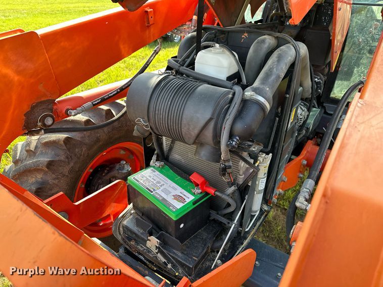 image for item OC9006 2014 Kubota M108S  MFWD tractor