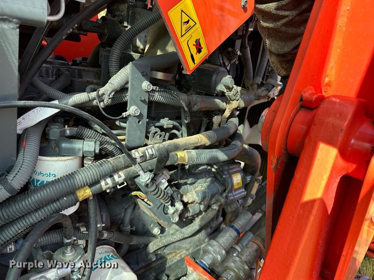 image for item OC9006 2014 Kubota M108S  MFWD tractor