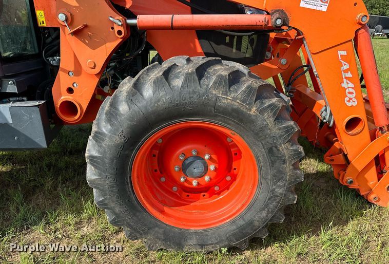 image for item OC9006 2014 Kubota M108S  MFWD tractor