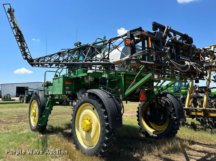 image for item OC9028 2005 John Deere 4720  sprayer