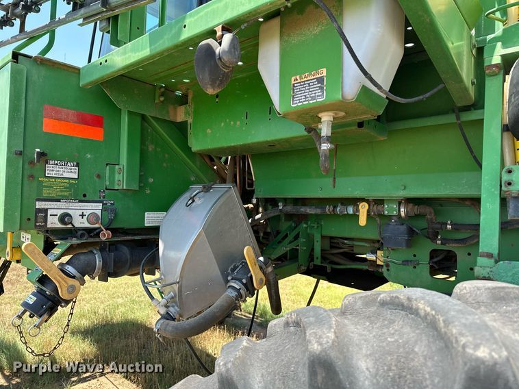 image for item OC9028 2005 John Deere 4720  sprayer