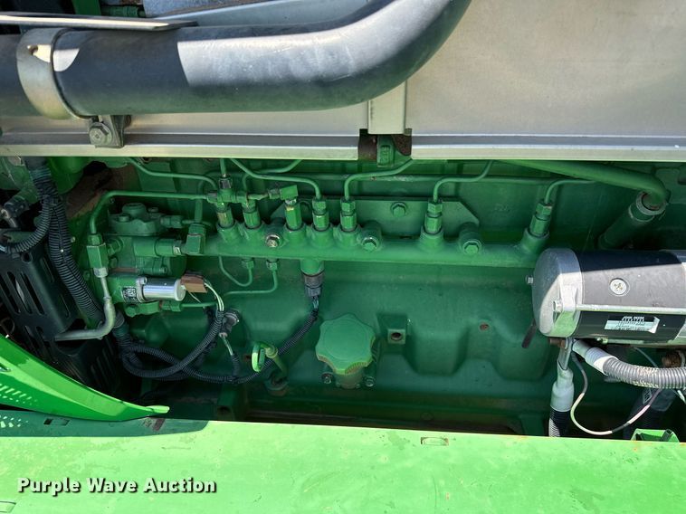 image for item OC9028 2005 John Deere 4720  sprayer