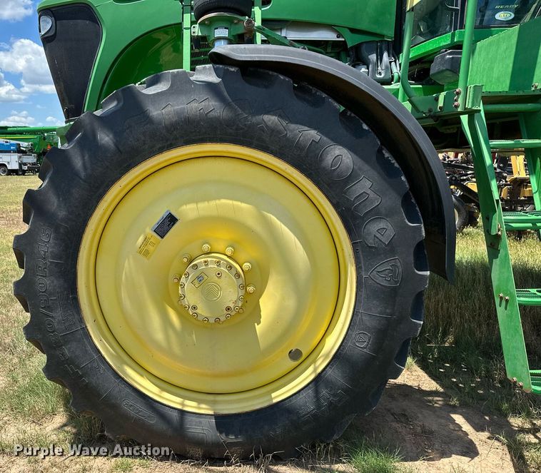 image for item OC9028 2005 John Deere 4720  sprayer