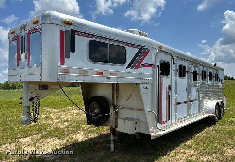 image for item OG9051 2000 C&C  horse trailer