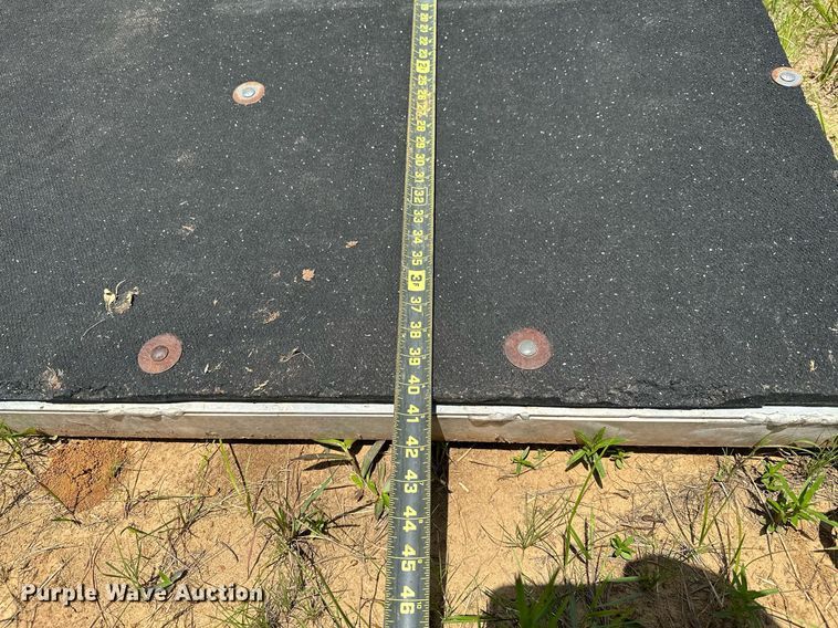 image for item OG9051 2000 C&C  horse trailer