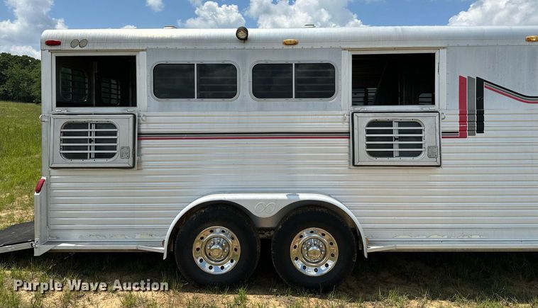 image for item OG9051 2000 C&C  horse trailer