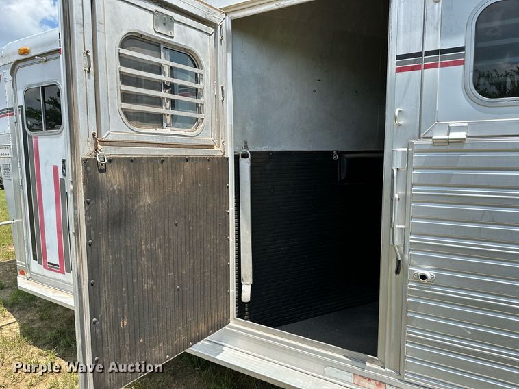 image for item OG9051 2000 C&C  horse trailer