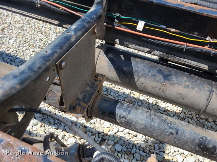 image for item DK1959 2015 International DuraStar 4300  truck cab and chassis