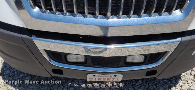 image for item DK1961 2018 International LT625  semi truck