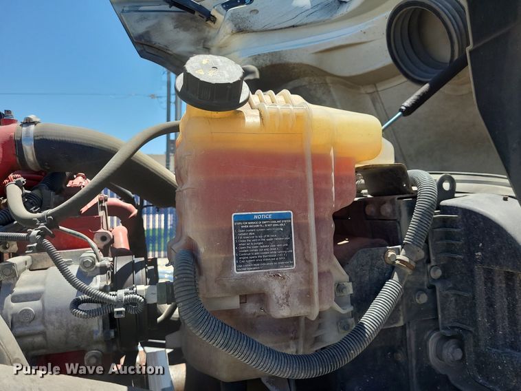 image for item DK1961 2018 International LT625  semi truck