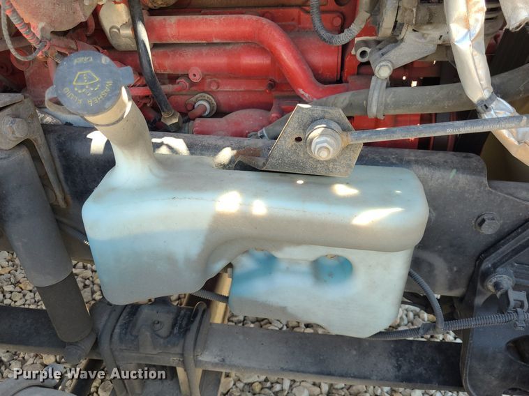 image for item DK1961 2018 International LT625  semi truck