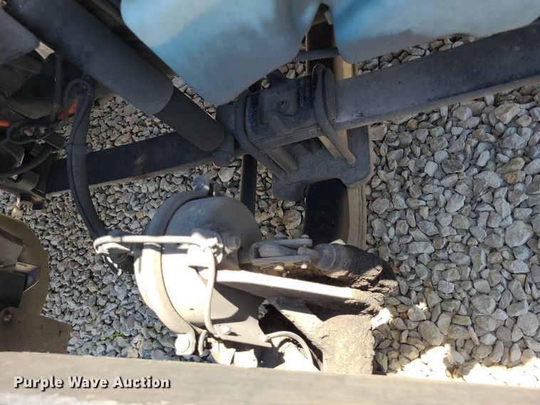 image for item DK1961 2018 International LT625  semi truck