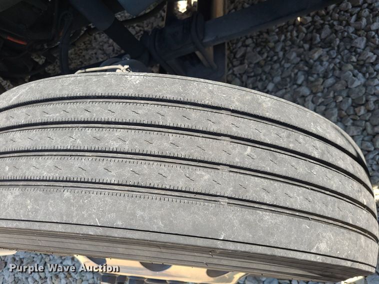 image for item DK1961 2018 International LT625  semi truck