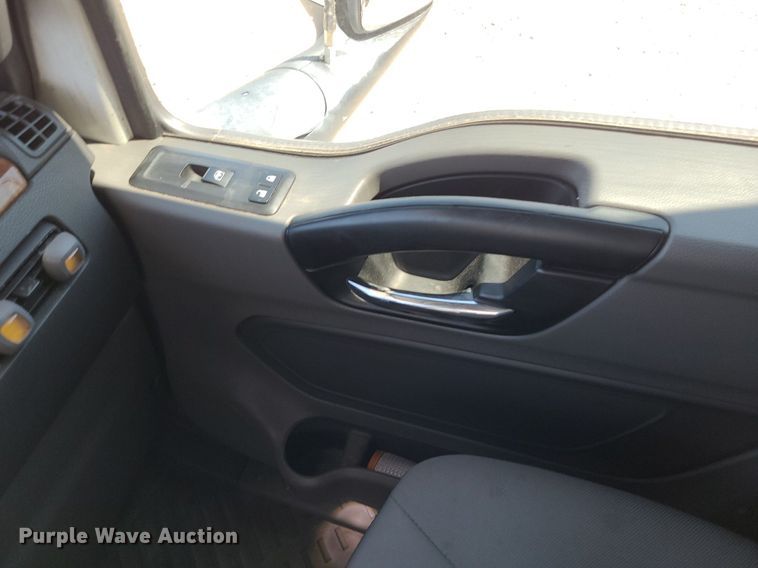 image for item DK1962 2020 International LT625  semi truck