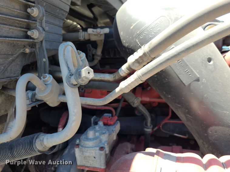 image for item DK1962 2020 International LT625  semi truck