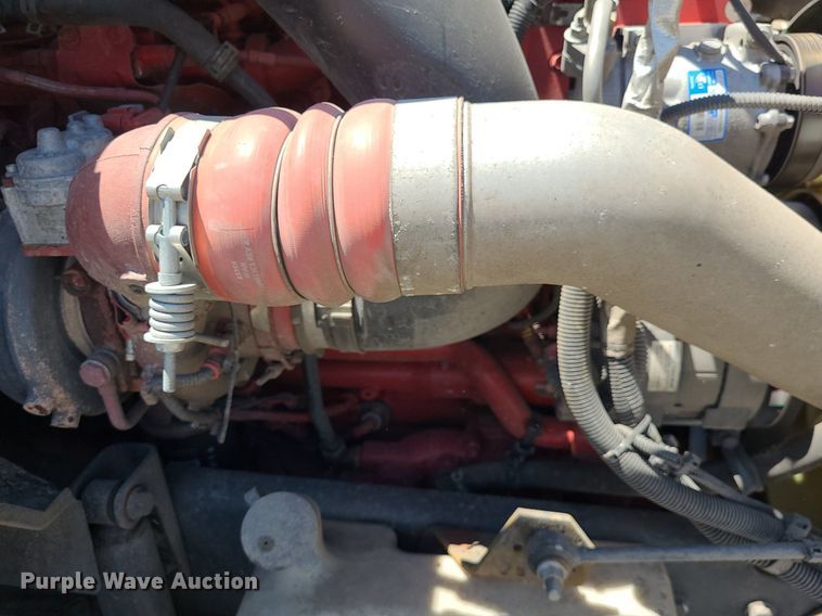 image for item DK1962 2020 International LT625  semi truck