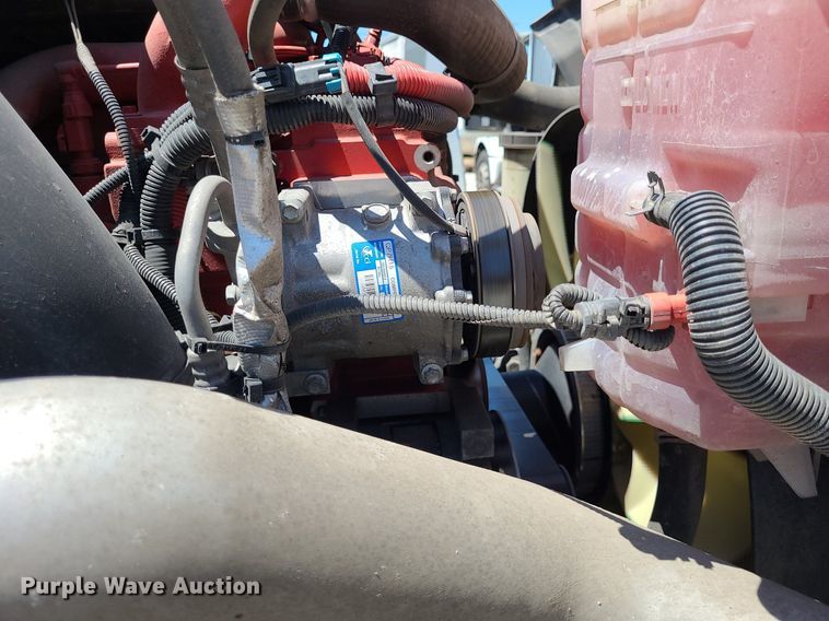 image for item DK1962 2020 International LT625  semi truck