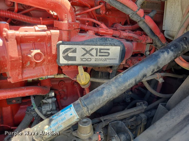 image for item DK1962 2020 International LT625  semi truck