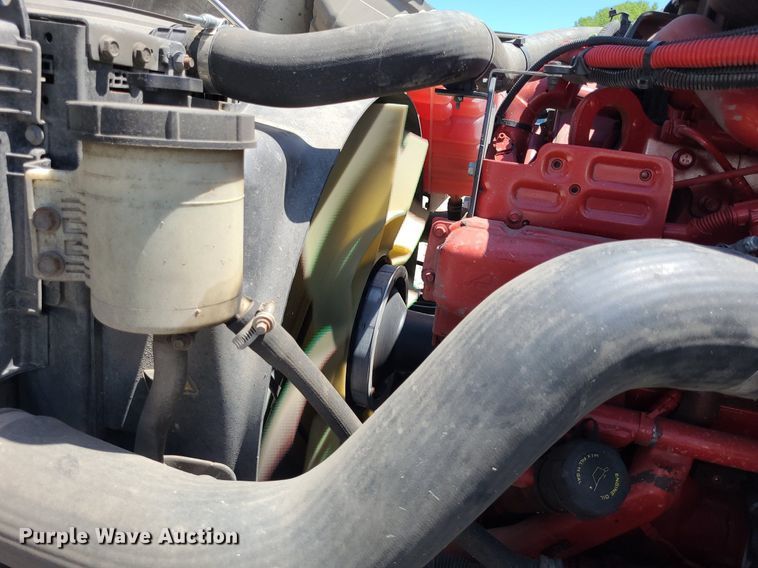 image for item DK1962 2020 International LT625  semi truck