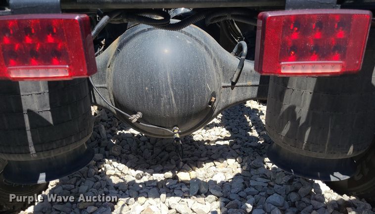 image for item DK1962 2020 International LT625  semi truck