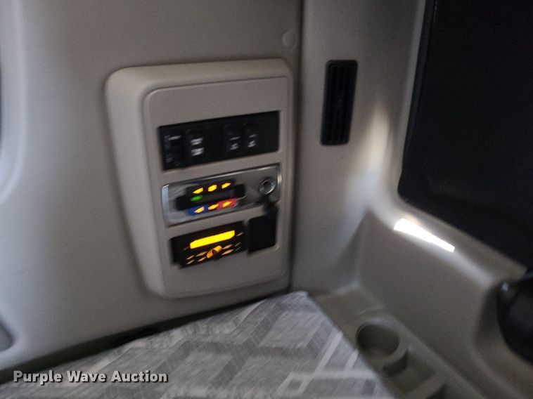 image for item DK1963 2018 International LT625  semi truck