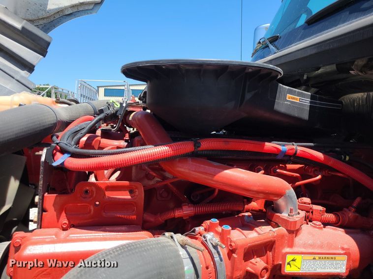 image for item DK1963 2018 International LT625  semi truck