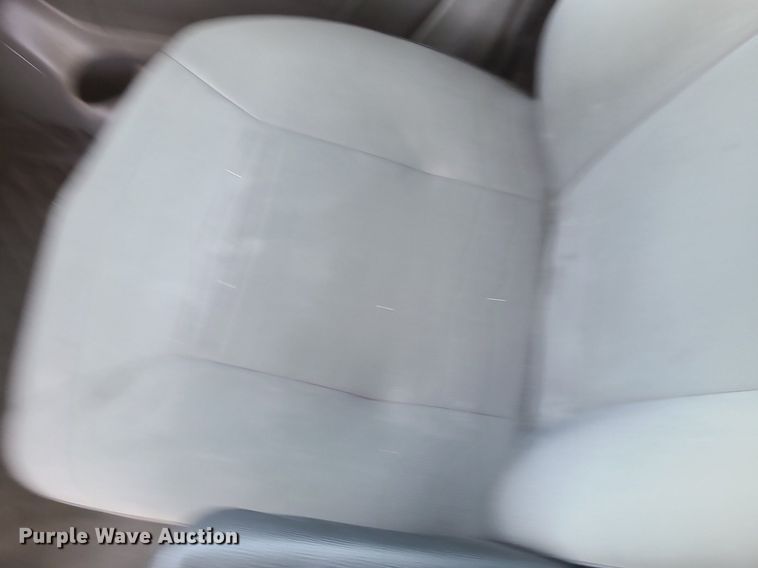 image for item DK1964 2019 International LT625  semi truck