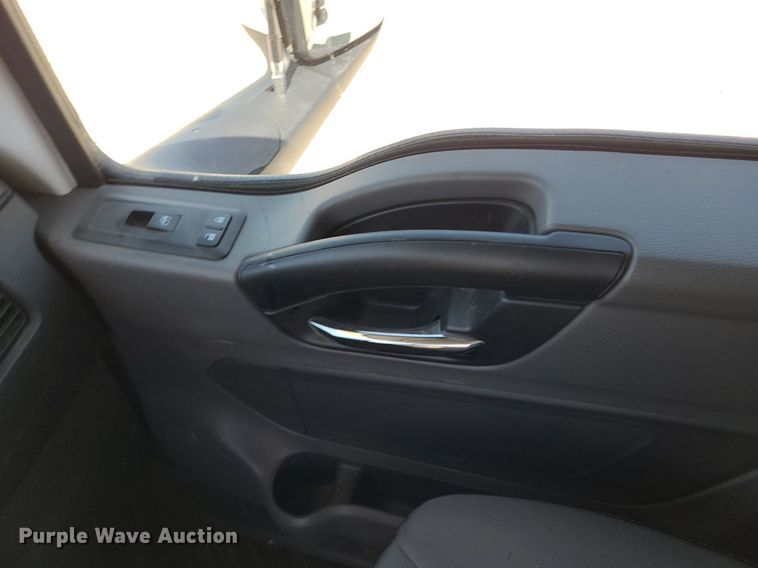 image for item DK1964 2019 International LT625  semi truck