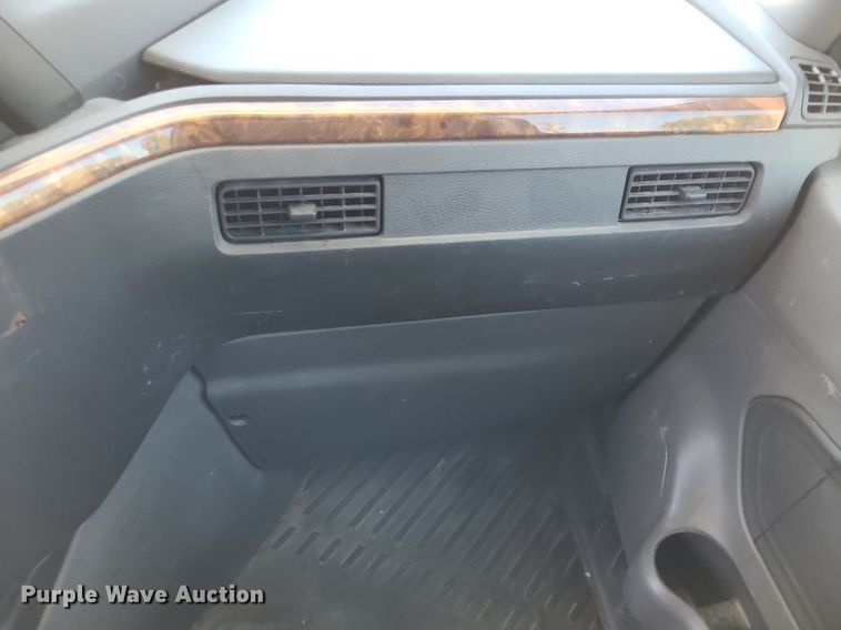 image for item DK1964 2019 International LT625  semi truck