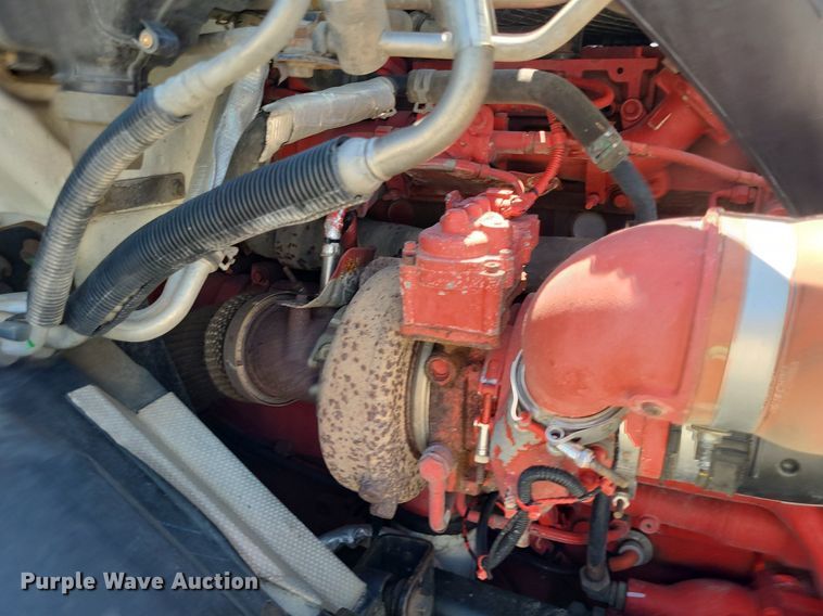 image for item DK1964 2019 International LT625  semi truck