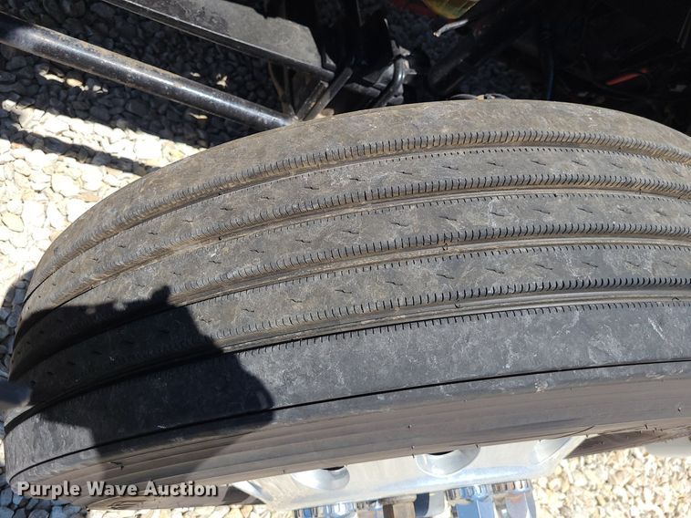 image for item DK1964 2019 International LT625  semi truck