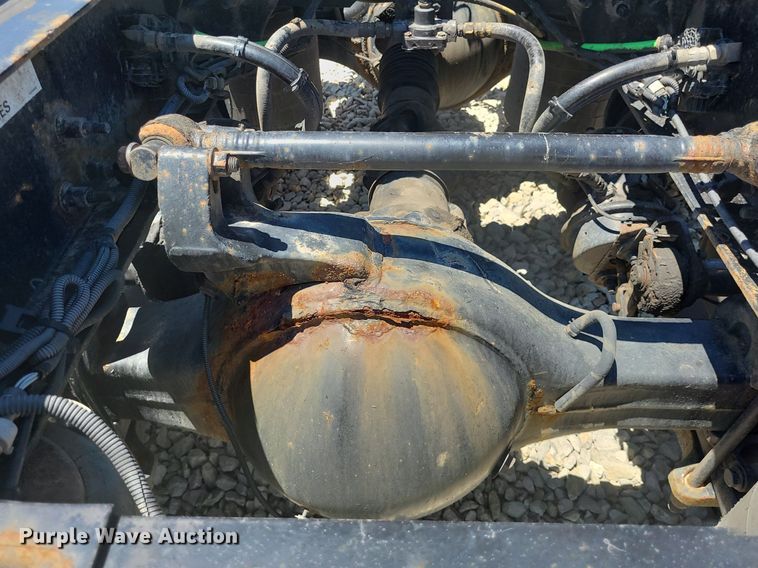 image for item DK1964 2019 International LT625  semi truck