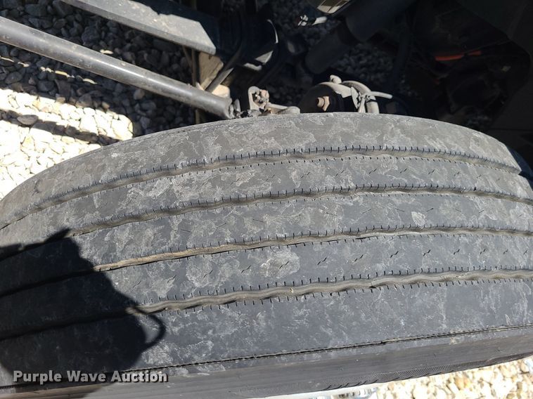 image for item DK1965 2018 International LT625  semi truck