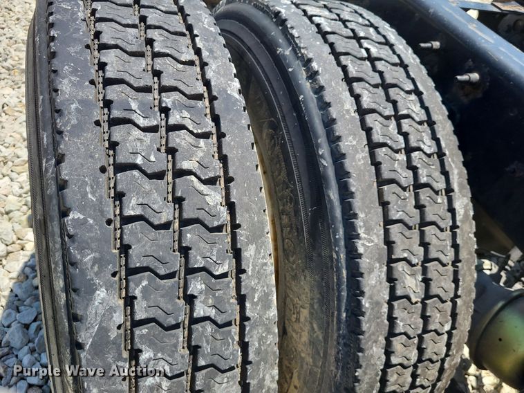 image for item DK1965 2018 International LT625  semi truck