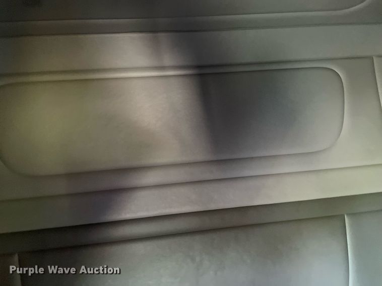 image for item DM0282 2012 Peterbilt 388  semi truck