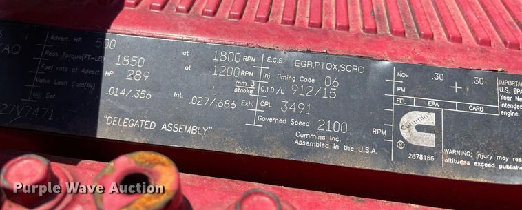 image for item DM0282 2012 Peterbilt 388  semi truck