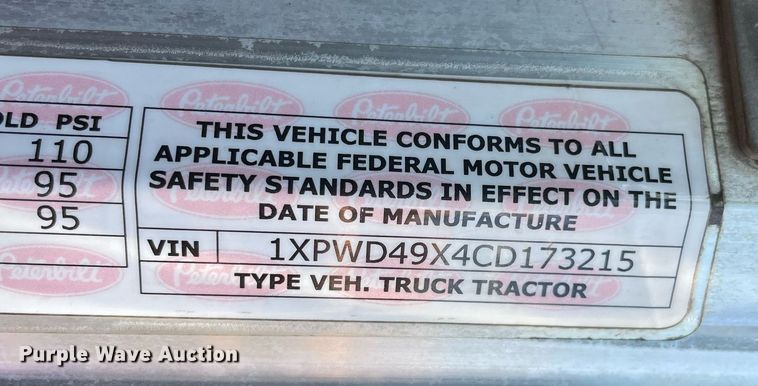 image for item DM0282 2012 Peterbilt 388  semi truck