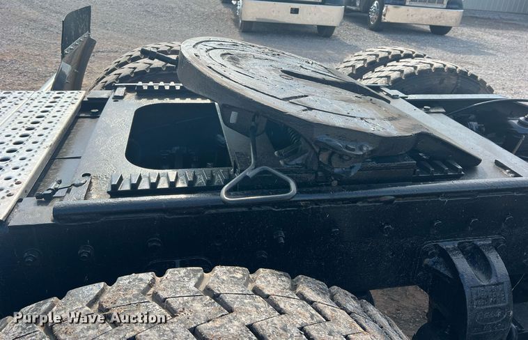 image for item DN3012 1999 Peterbilt 379  semi truck