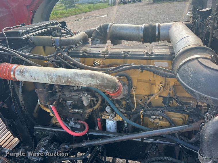 image for item DN3012 1999 Peterbilt 379  semi truck