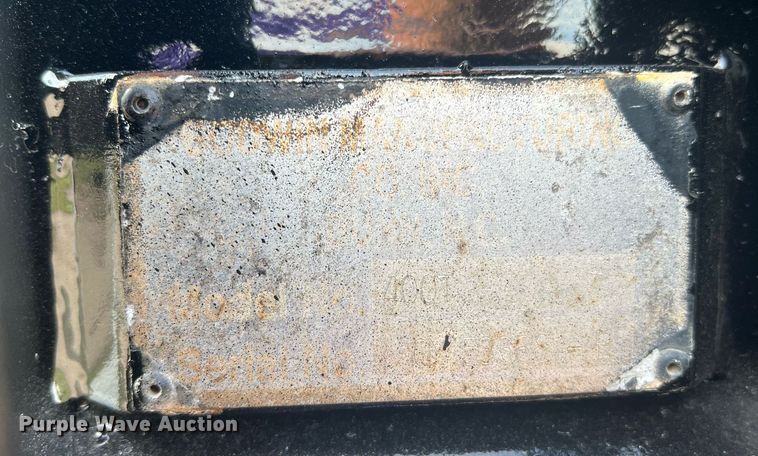 image for item DN3013 2001 Mack RD690S  dump truck