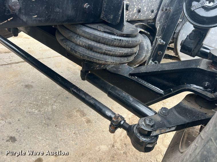 image for item DN3039 2007 Western Star 4900  semi truck