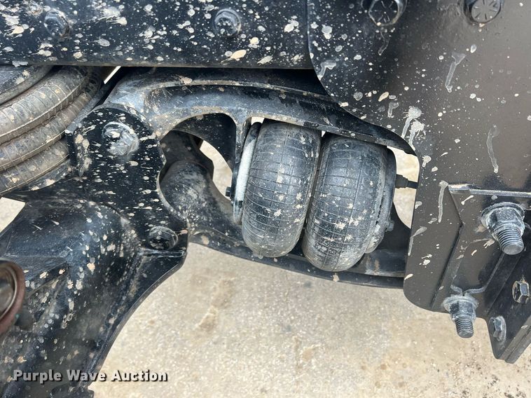 image for item DN3039 2007 Western Star 4900  semi truck