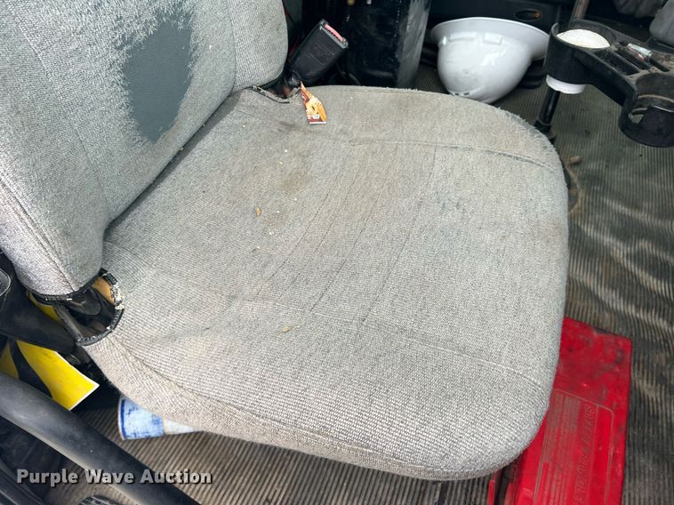 image for item DN3039 2007 Western Star 4900  semi truck