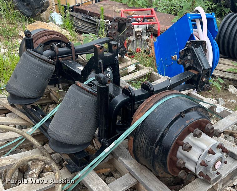 image for item DN3042 Meritor MR20005  tag axle