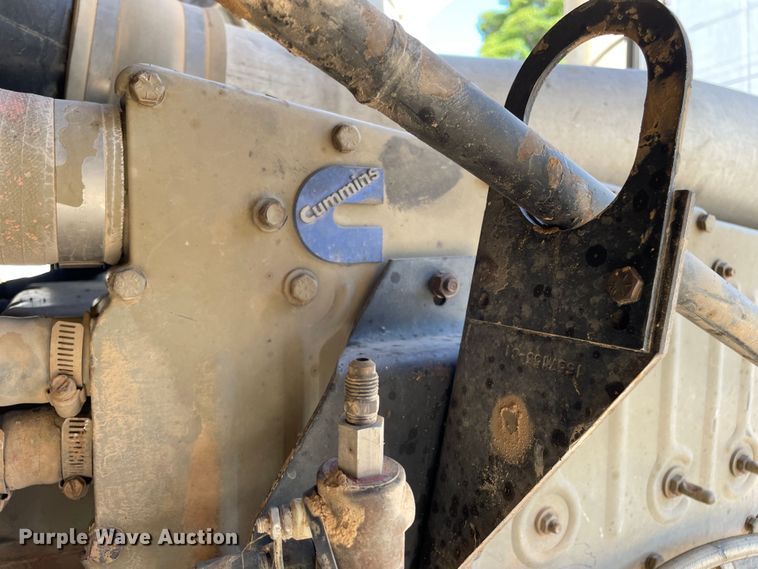 image for item DN4666 1989 International COF-9670  semi truck